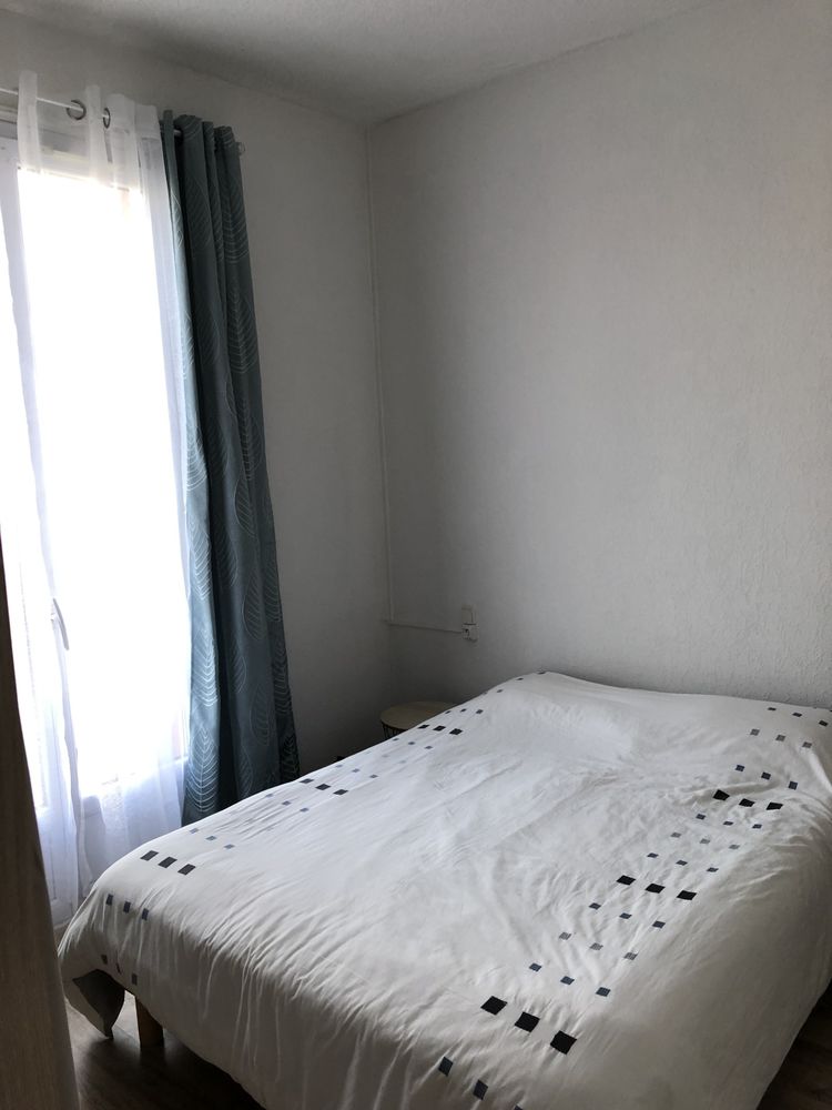 Troyes haut maison F2 meublé, chauffé, jardin, parking, PAC
