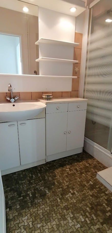 APPARTEMENT 2 PIECES de 54 M2