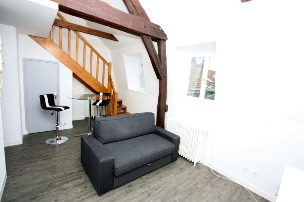 A TROYES : Duplex F2 meublé, chauffé