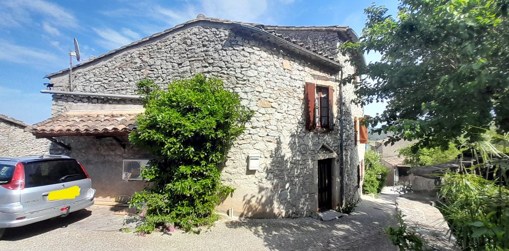 maison en pierre de caractère de 86 m2 à corconne