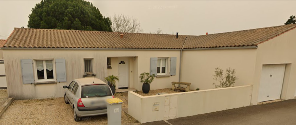 Maison de plein pied T4 commune de VERGEROUX 17300
