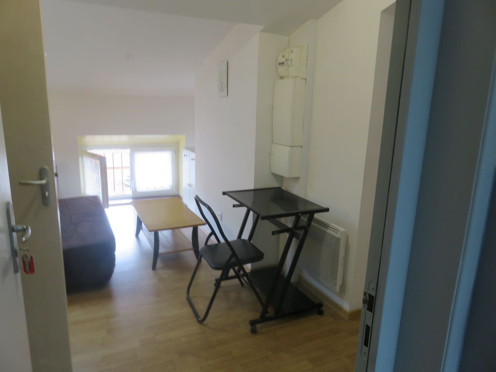 studio meublé 29m² 330 euros