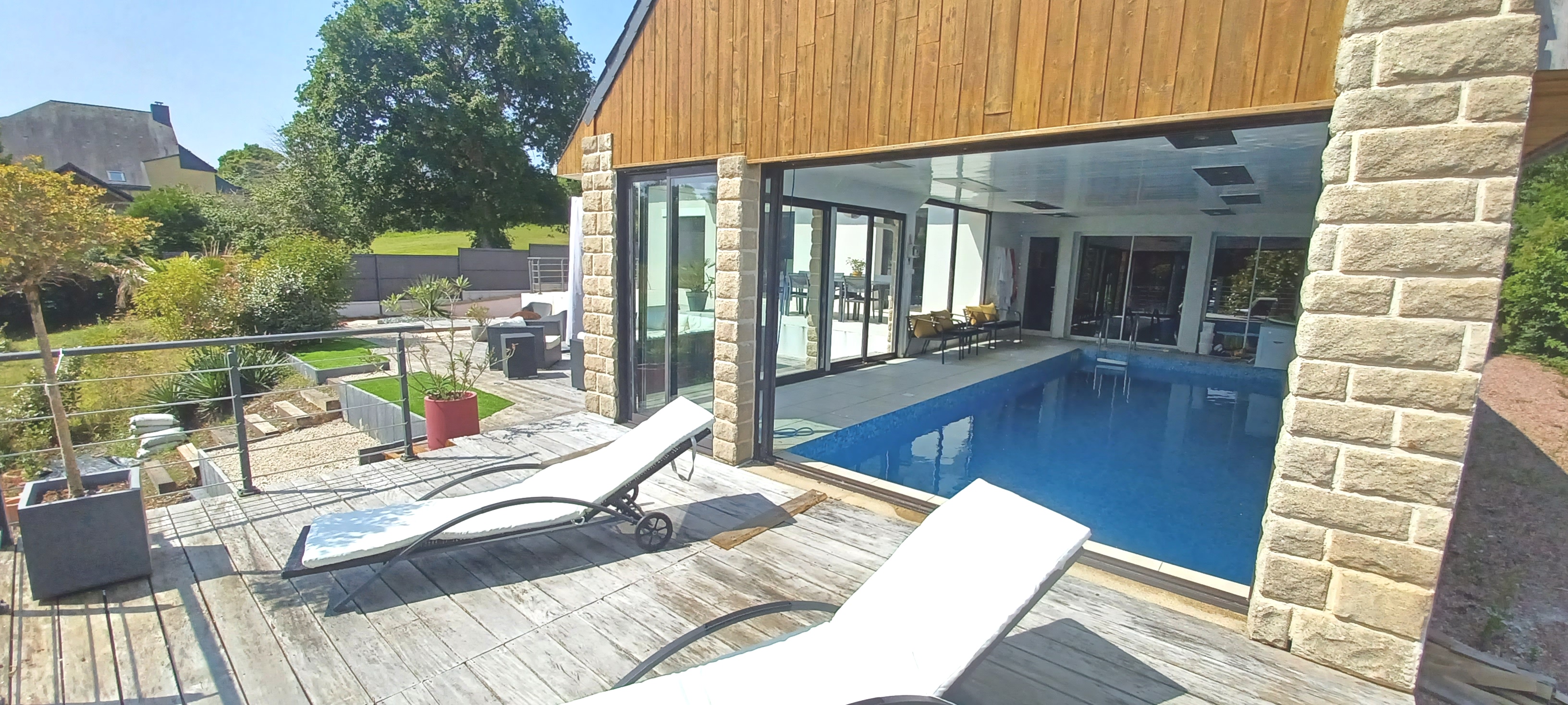 Maison 9 pièces piscine