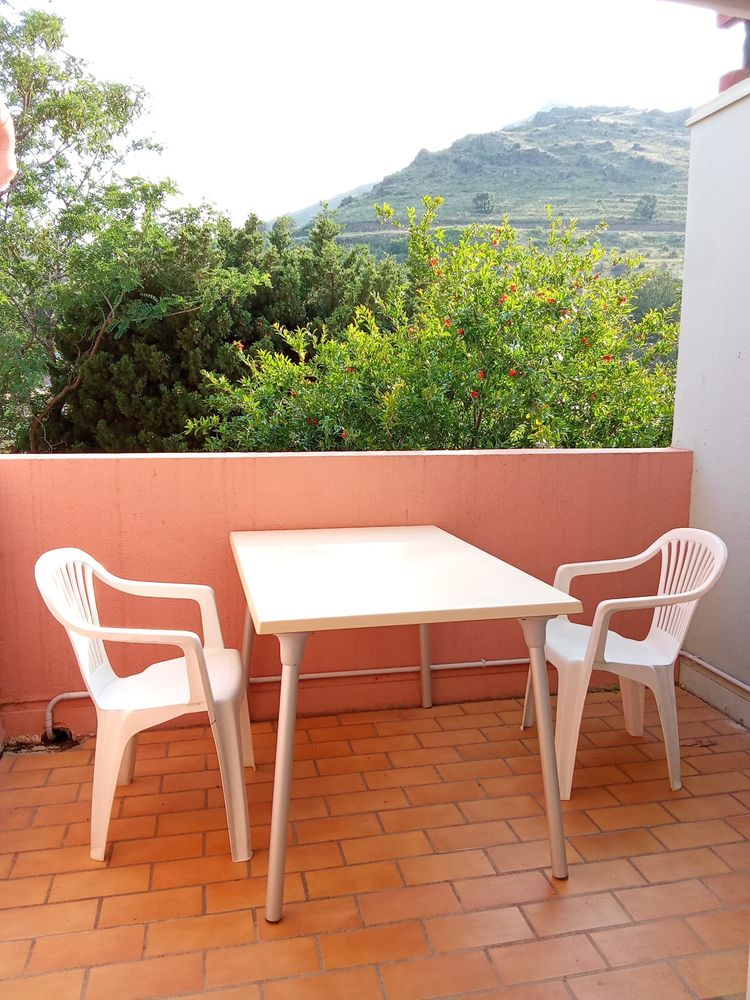 Septembre à Juin Joli F3 meublé piscine, tennis bord Crique
