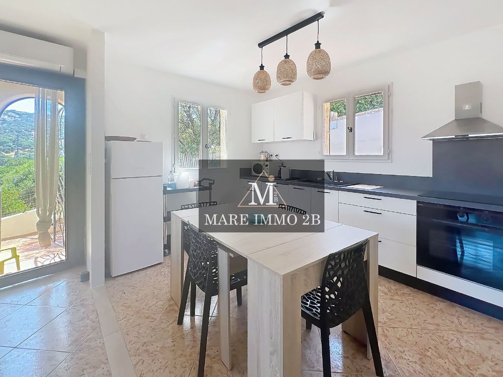 Superbe Maison composée de différents appartements