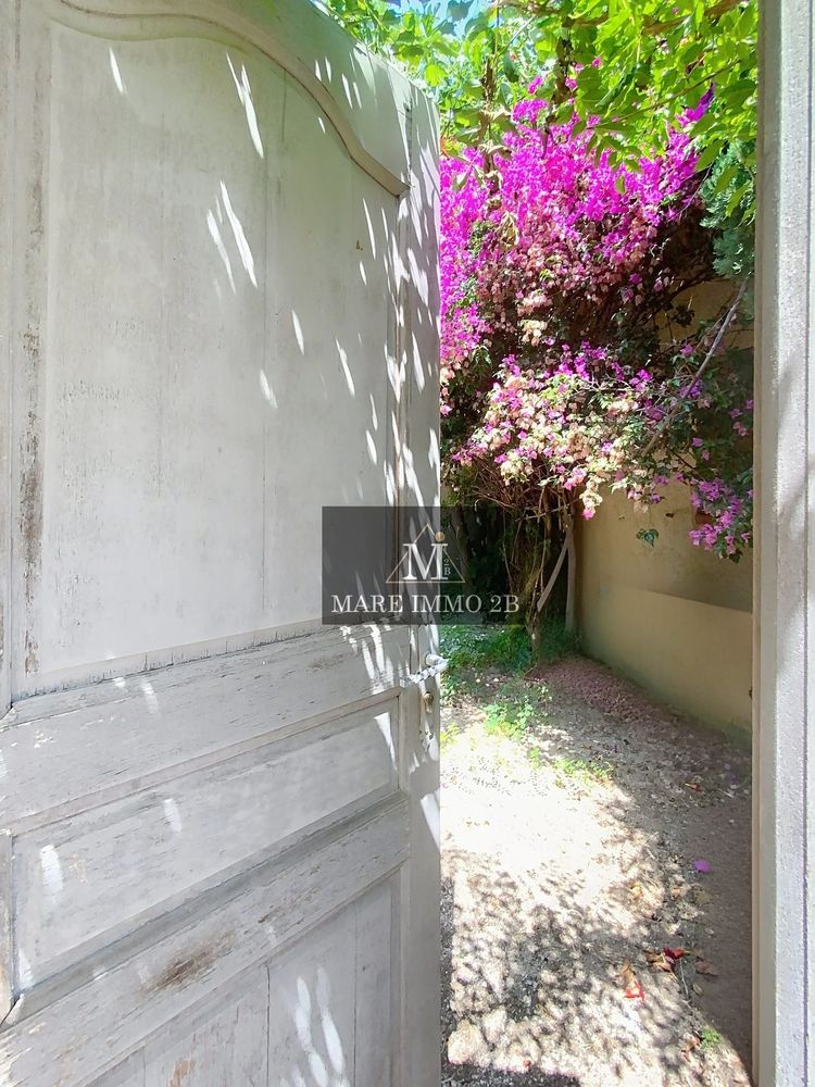 Maison avec piscine au c?ur de Calvi