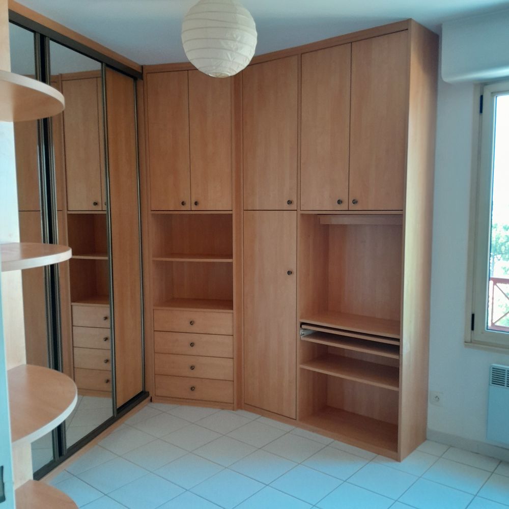 Bel appartement quai Victor Hugo avec vue dégagée