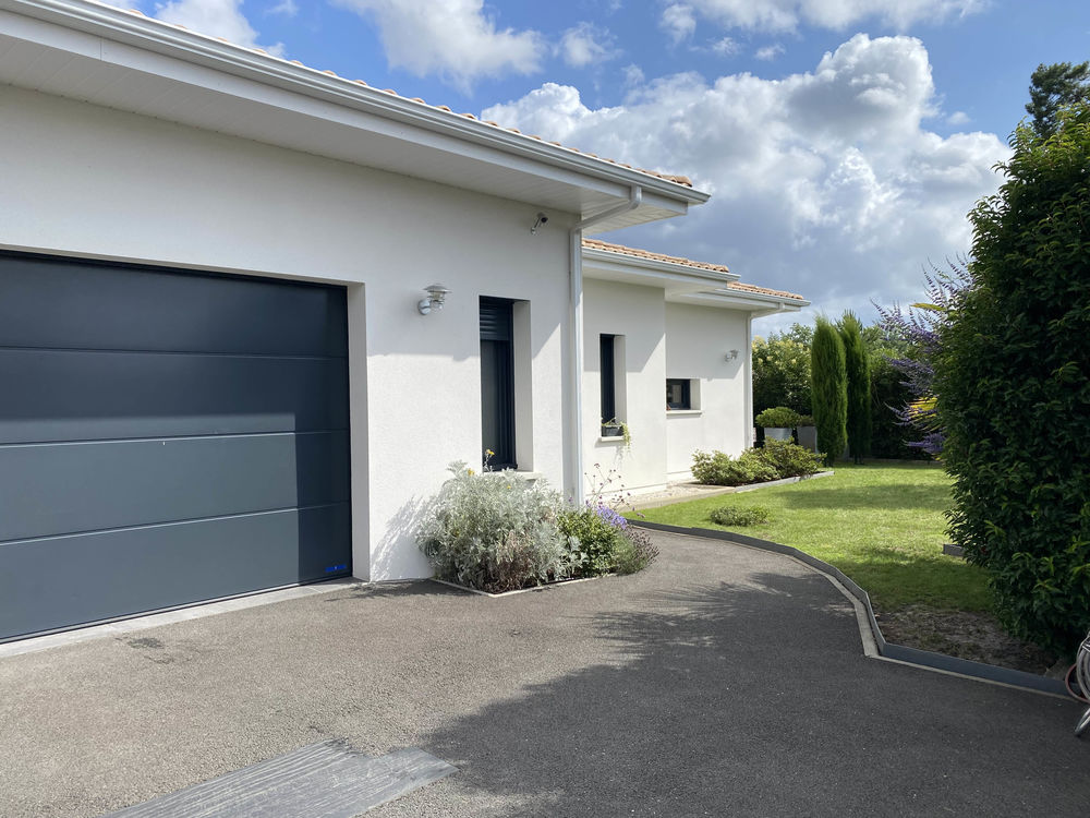 Villa 4 pièces de 136 m2 + 37 m2 Andernos les Bains