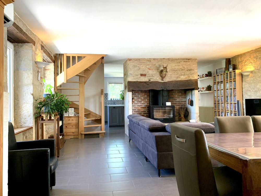 Belle maison avec piscine et studio séparé