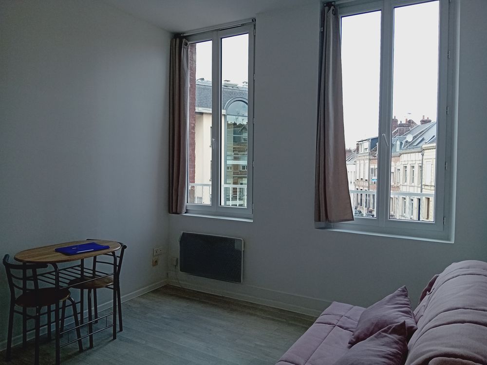 A SAISIR STUDIO 21 m2 EN TOUTE INDEPENDANCE
