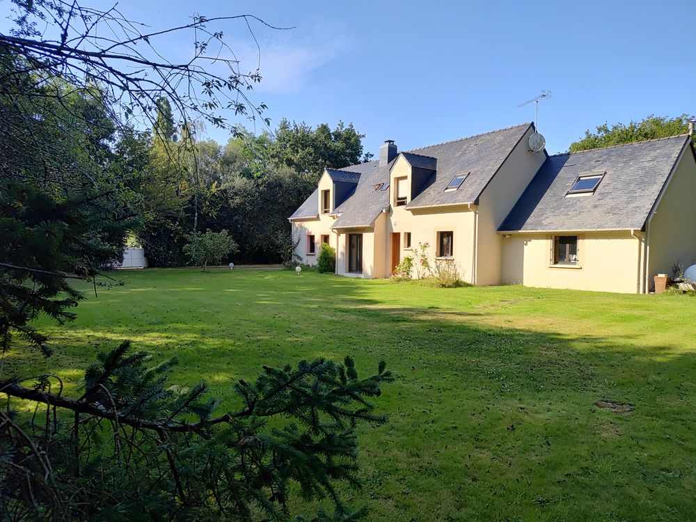 Propriété avec piscine, à la campagne, proche de la mer