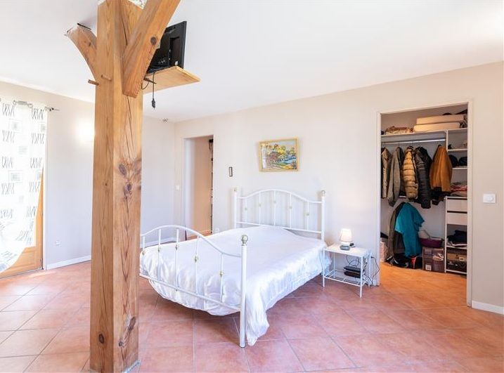 maison F5
