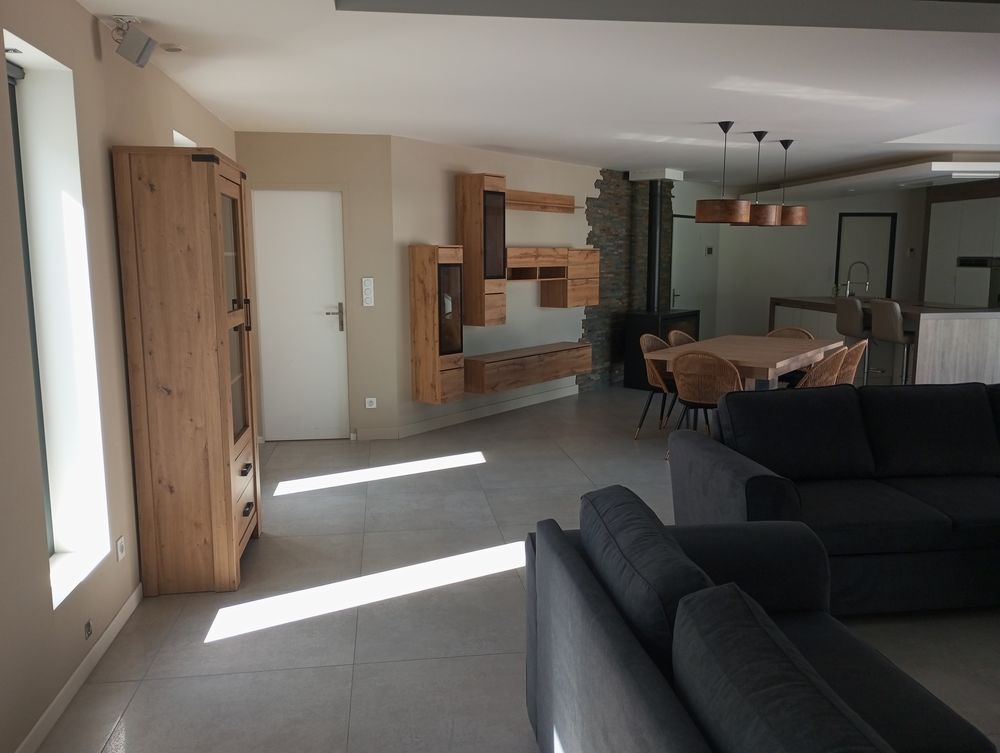 Particulier maison récente haut de gamme à Commequiers
