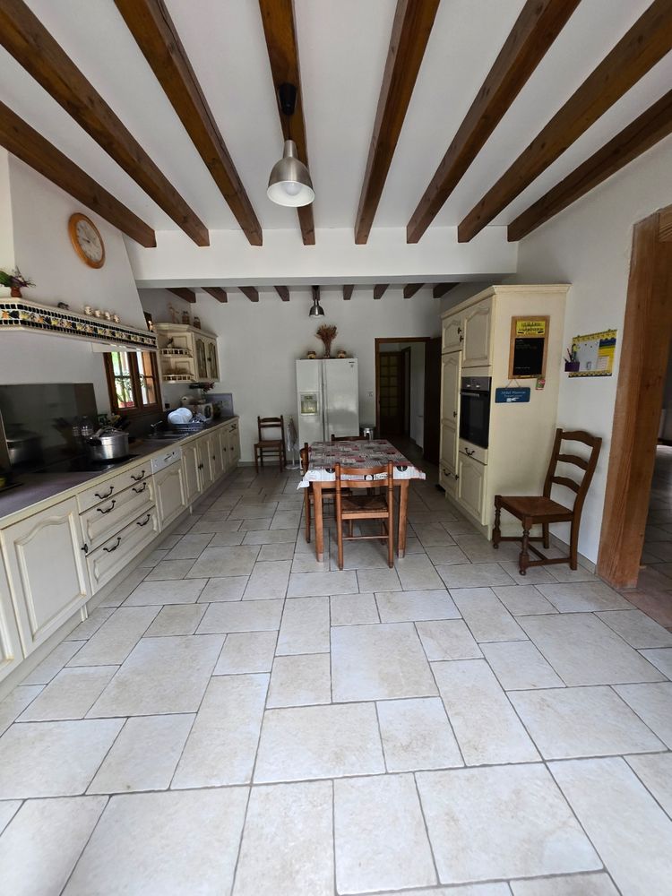 Maison, étang, prairie, verger