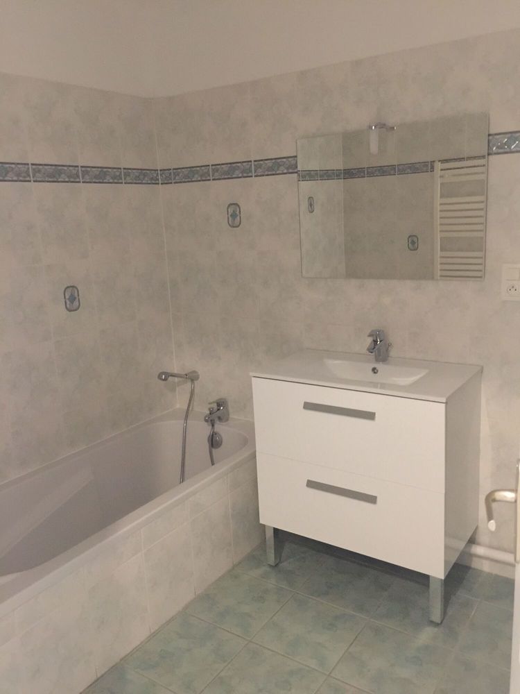 Appartement centre ville au calme T3 de 65 m2 balcon 9 m2