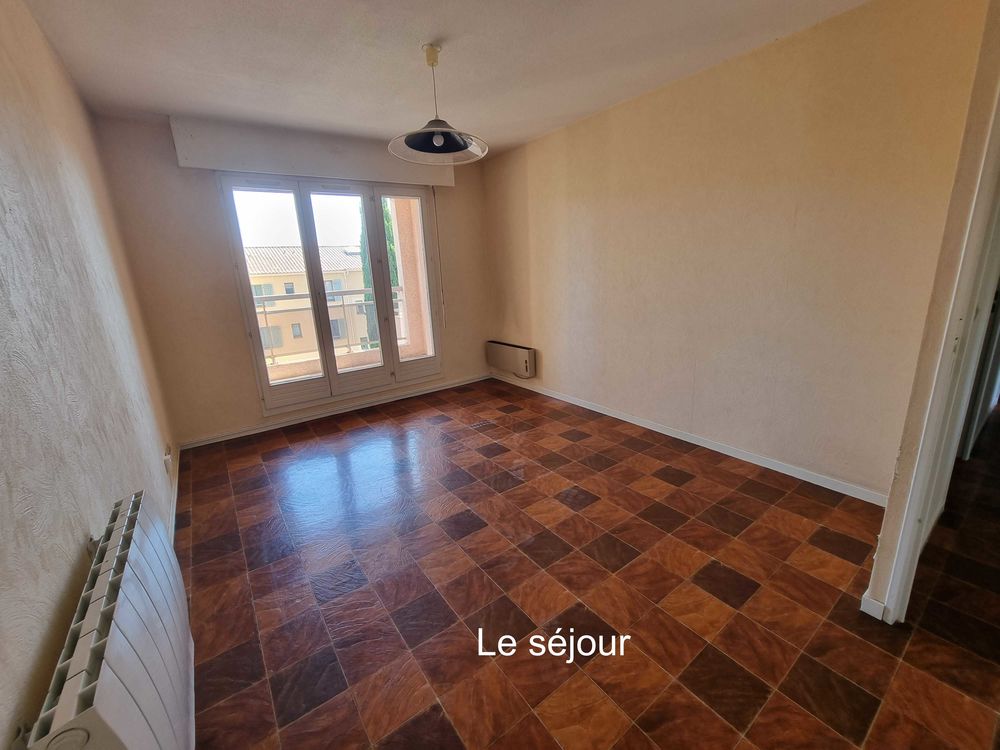 Charmant T2 de 45.11 m² avec balcon et parking.