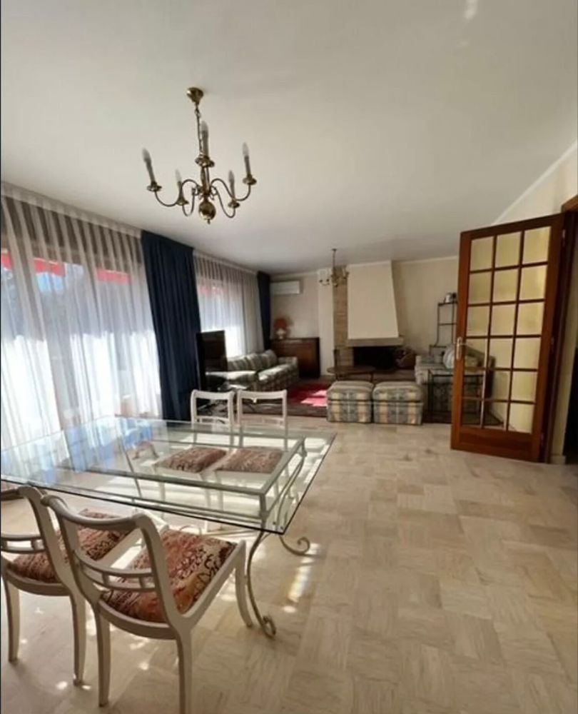 Magnifique T5 lumineux 131 m² ? Résidence de standing
