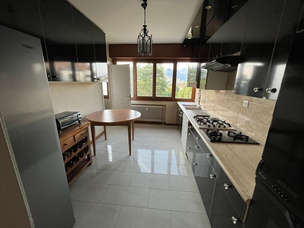 T4 110m² Dernier étage ? Piscine ? Résidence Henry IV