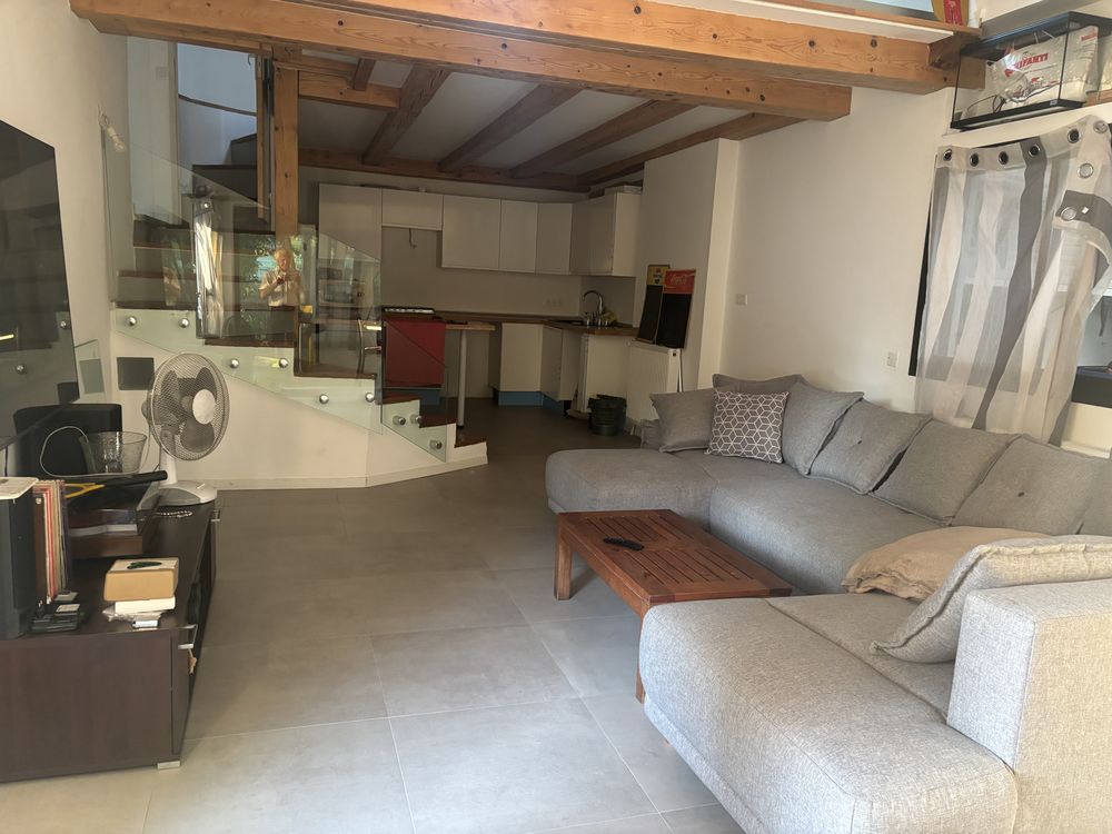 Appartement de charme dans villa quartier résidentiel
