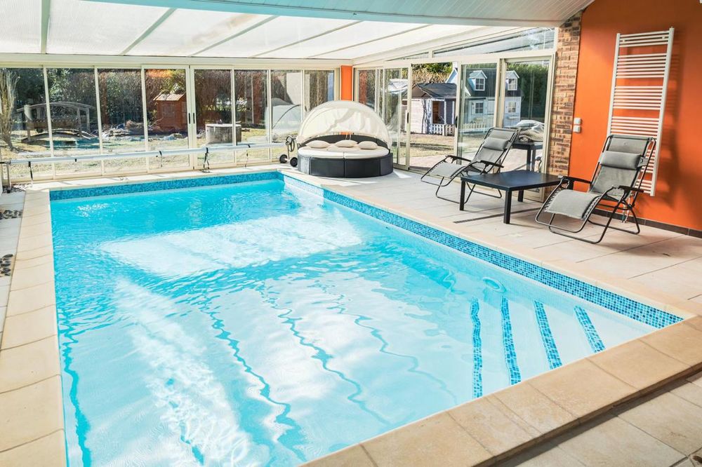 Maison avec Piscine et Puits