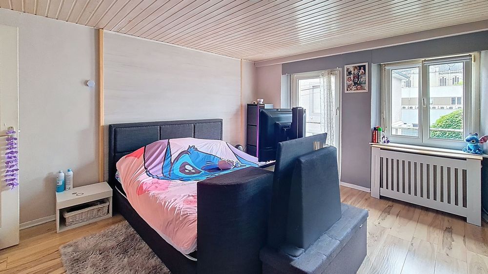 Maison de ville avec belle terrasse sans vis à vis