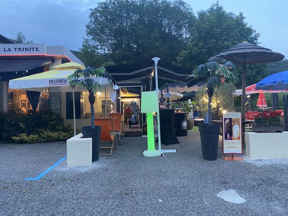 hotel restaurant 298000 05800 Saint-firmin