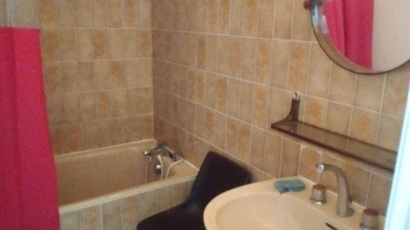 Appartement F2 de 45 m2 et balcon, proche facs, à LIMOGES