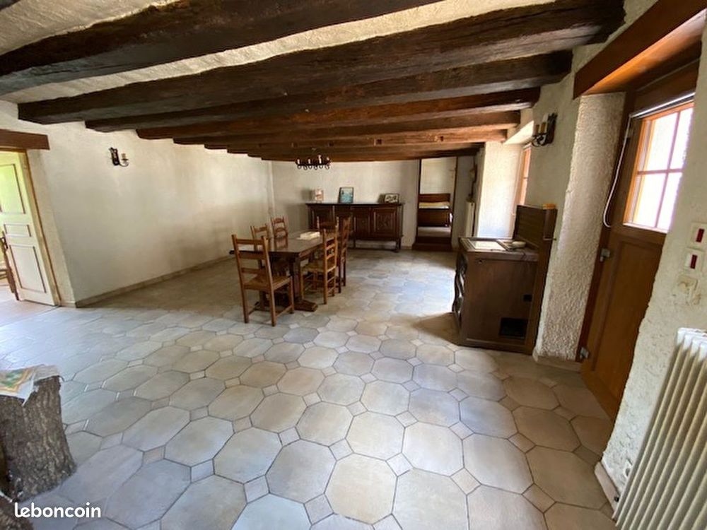 PROPRIETE A RENOVER JOUE LES TOURS