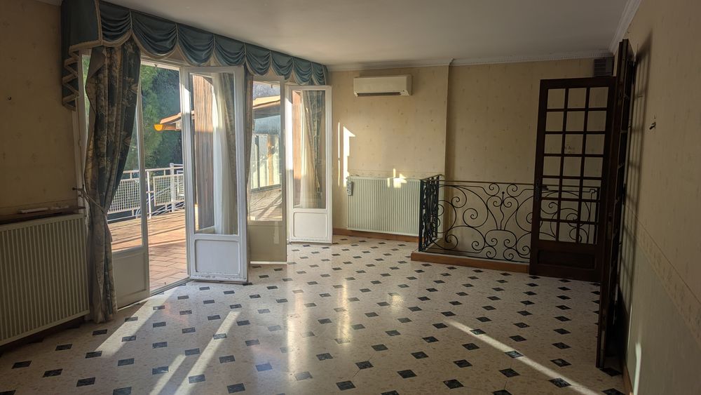 BEZIERS : BELLE MAISON T4 137 M2 sur terrain de 368 m2