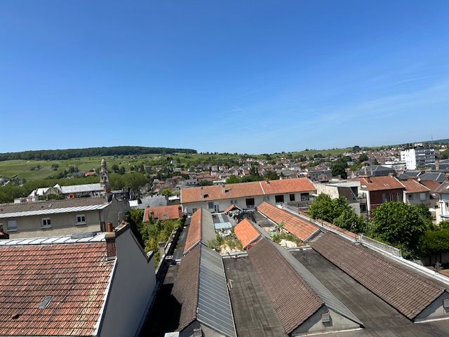 Epernay, studio meublé