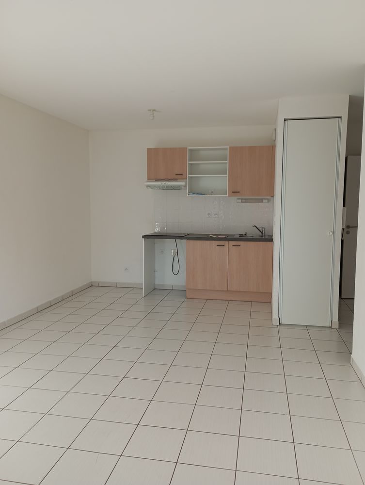 APPARTEMENT T3 DANS RESIDENCE