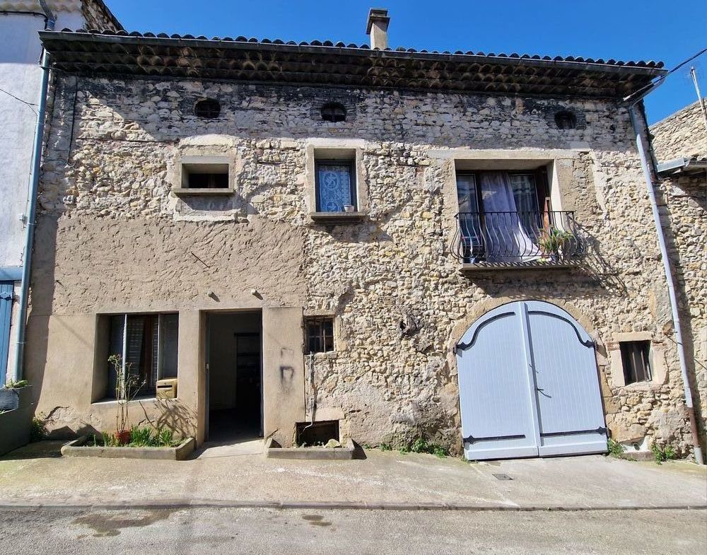 Maison de village de 93 m² + garage de 60m² + grenier 70m²