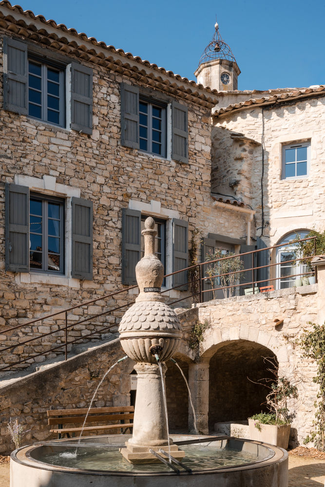 Maison en pierre authentique, entièrement restaurée de 130 m