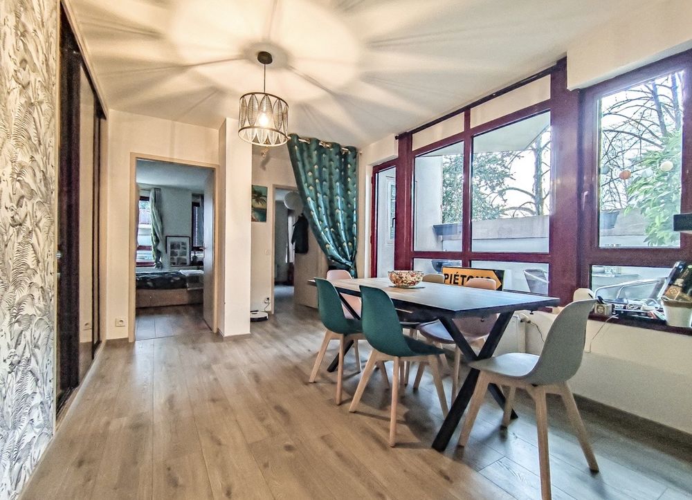 Bel appartement traversant 72m² - Centre Annemasse Gare/Tram