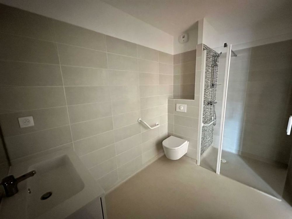 Particulier - T2 neuf 48m² résidence senior