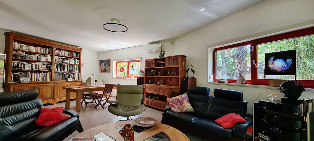 Maison contemporaine bioclimatique d'exception 263m2