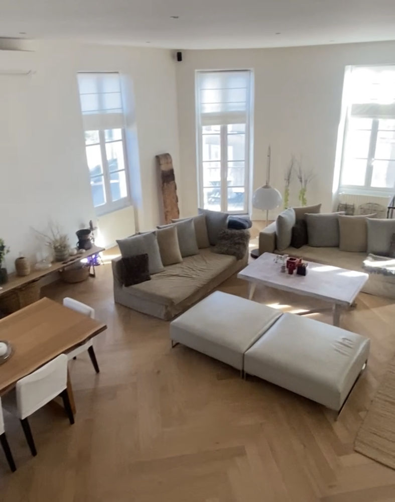 Relais de poste 1870 aux volumes exceptionnels