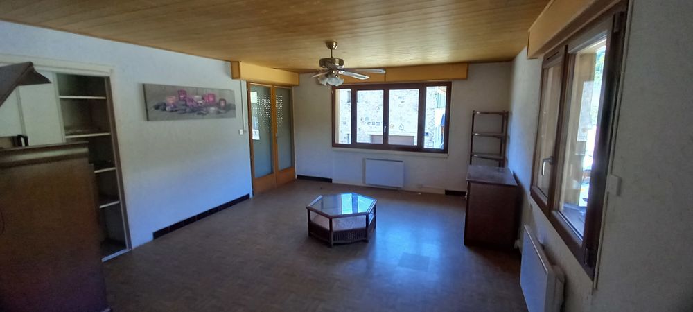 Appartement 132m2 avec terrasse clotuet 5 places de parking