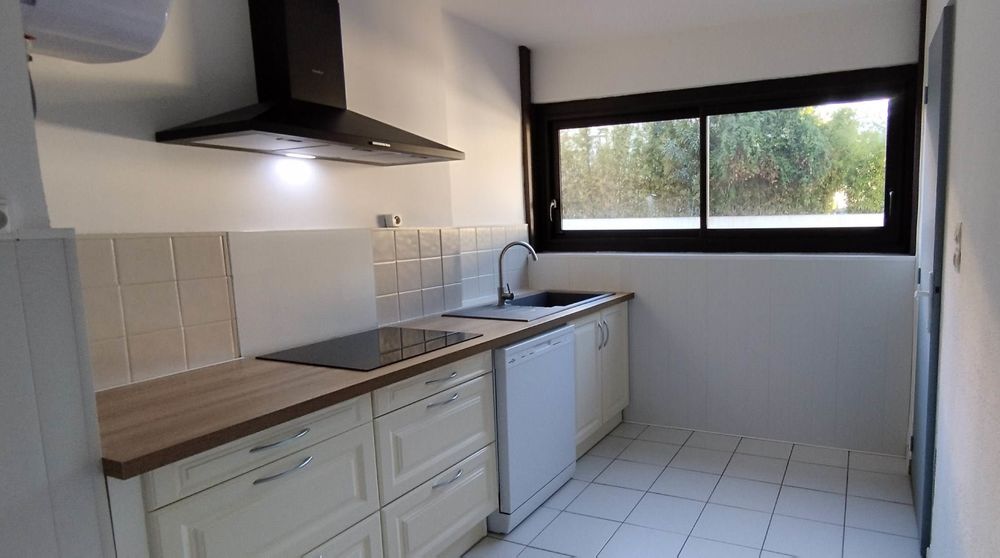 T3/4 rénové 75 m2 110000 €