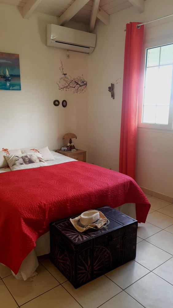 Maison 3 chambres, et t2 indépendant et traversant