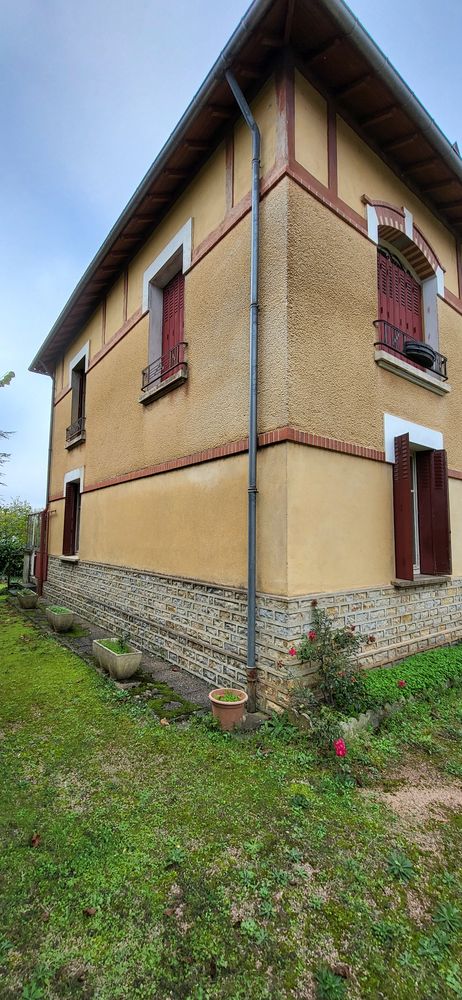 maison situe a CHATEAUMEILLANT