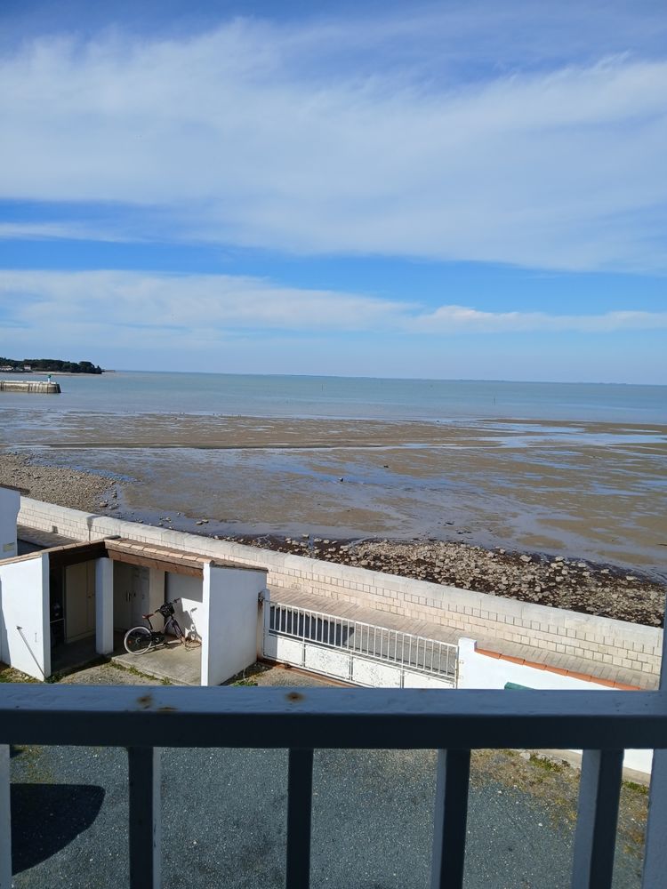 Ile de Ré, RARE, F4 vues/mer avec terrasse 48m2 .