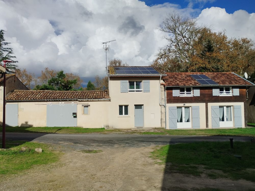 Grande maison de 130 M2, Grande cuisine 30m2,4 chambres.