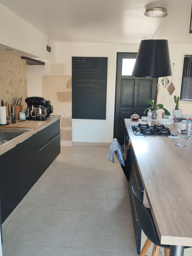 Grande maison de 130 M2, Grande cuisine 30m2,4 chambres.