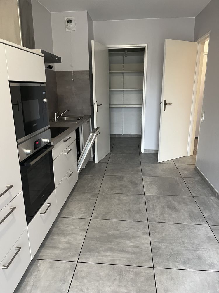 Très bel appartement T4 bon standing en direct pas d agence