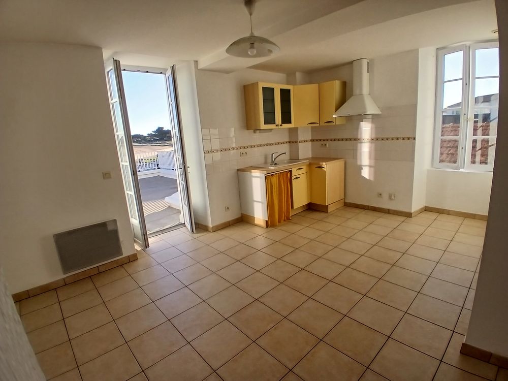Ile de Ré, RARE, vues sur mer F4 terrasse