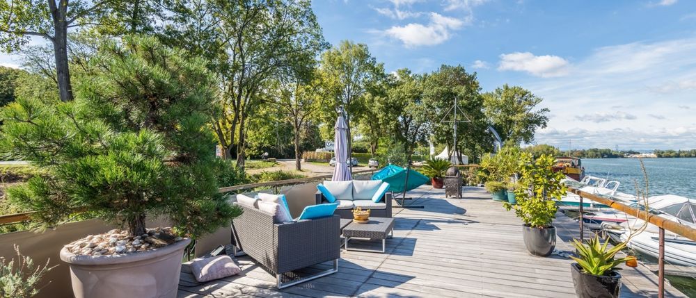 Péniche Habitable F5 - 2OOm²