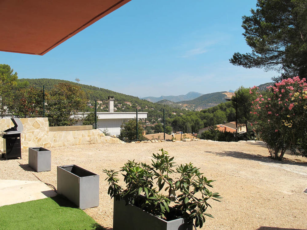bas de villa 70 m2 meublé