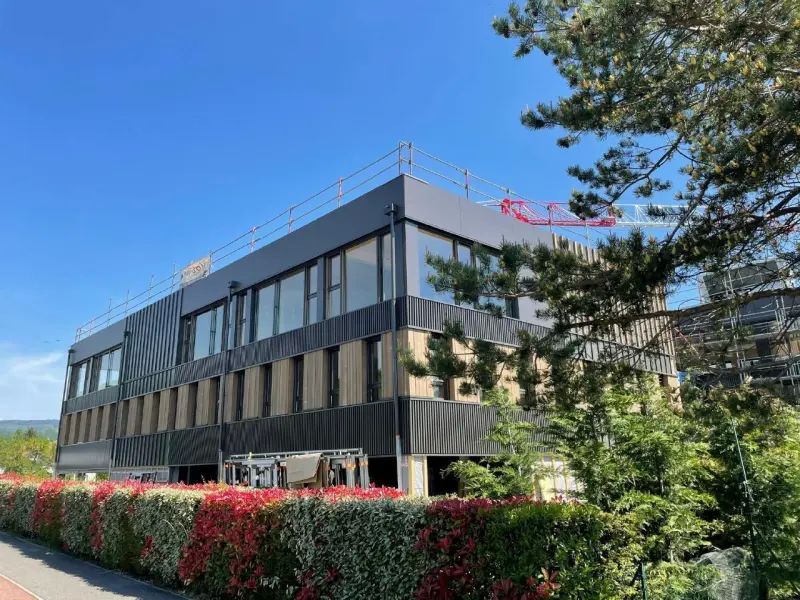 Magnifique Bureau 160m2 am&eacute;nag&eacute; 600000 74350 Allonzier-la-caille