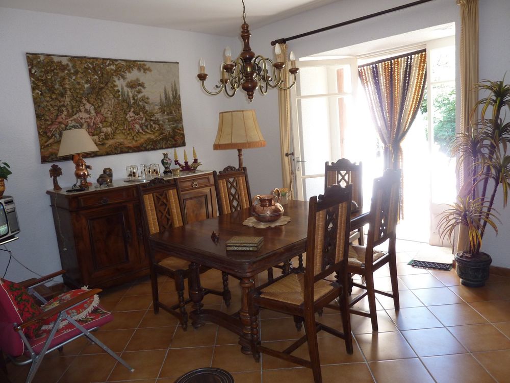 Maison 150m² - 8 pièces avec terrasse dans station thermale